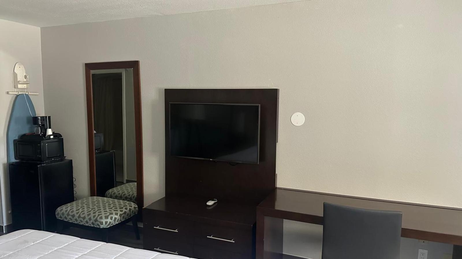 Executive Inn & Suites West Columbia Kültér fotó