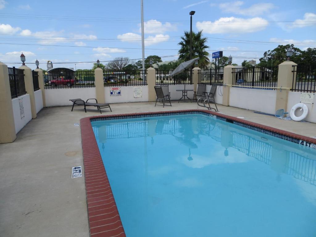 Executive Inn & Suites West Columbia Kültér fotó